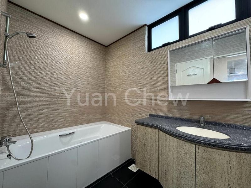 7 Bed Bungalow (Landed) for Rent in  Edelweiss Park Condominium - Image 1